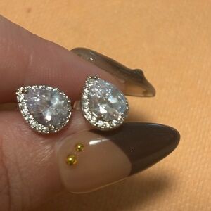 Elegant Silver Teardrop Earrings Nikola Valenti